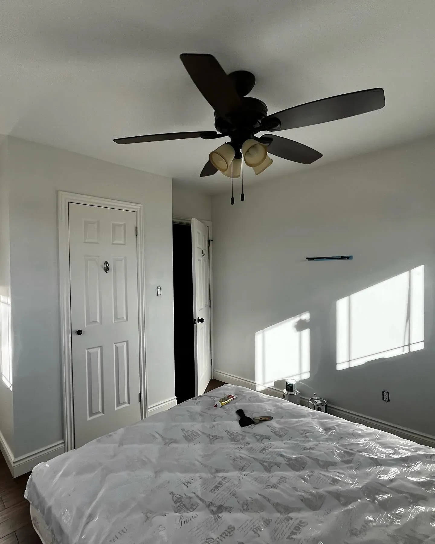 Benjamin Moore Vanilla Milkshake bedroom 