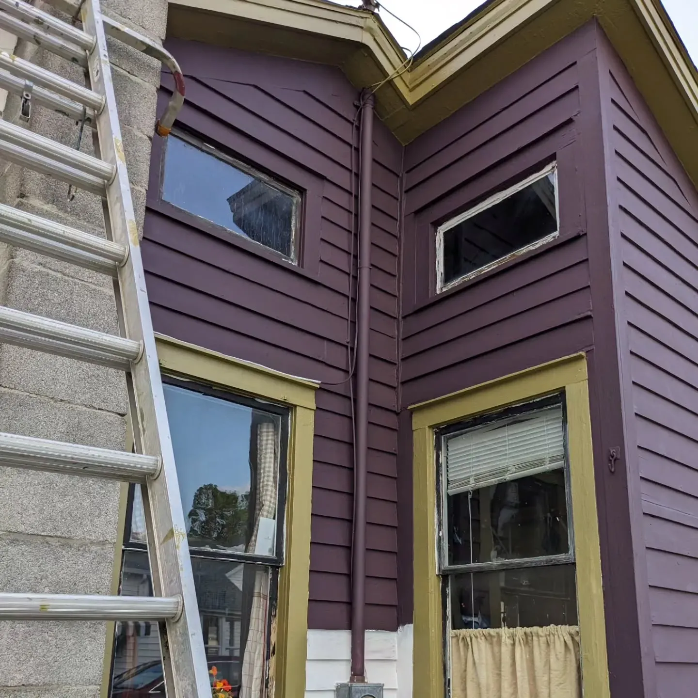 Benjamin Moore Vintage Wine house exterior color