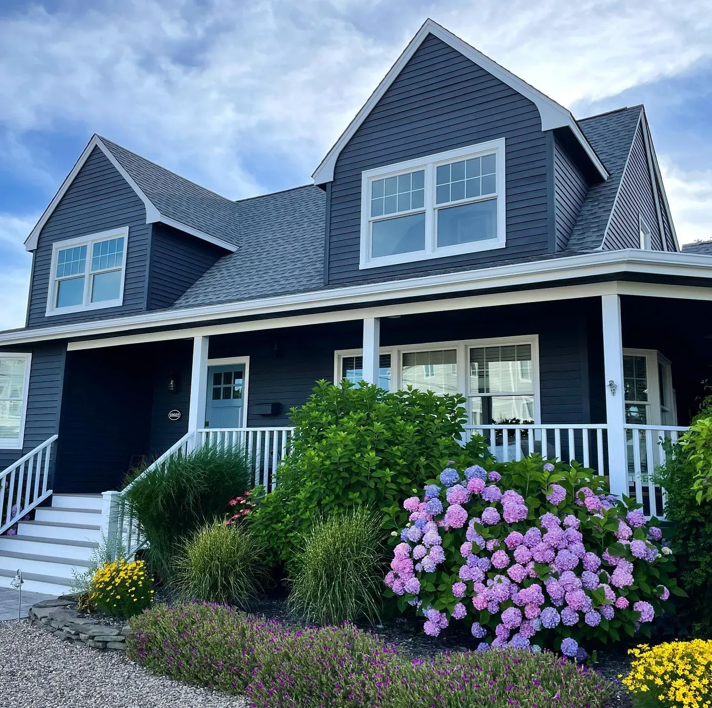 Benjamin Moore Westcott Navy Exterior