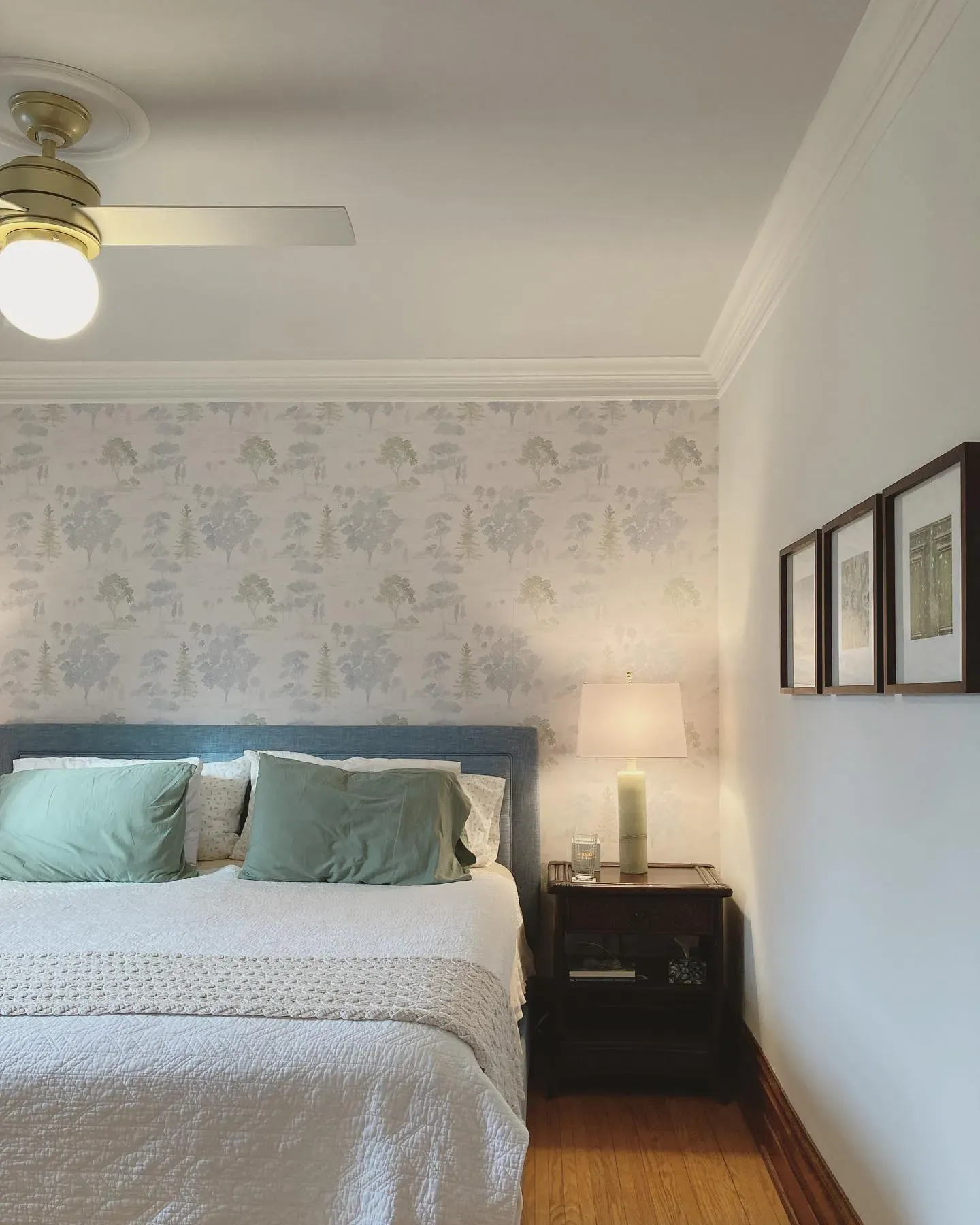 Benjamin Moore White Heron bedroom paint
