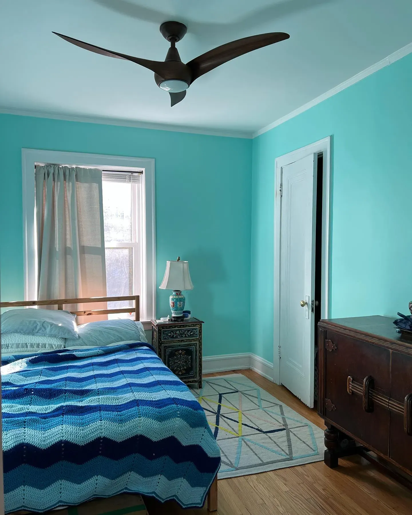 Benjamin Moore Winter Green bedroom paint