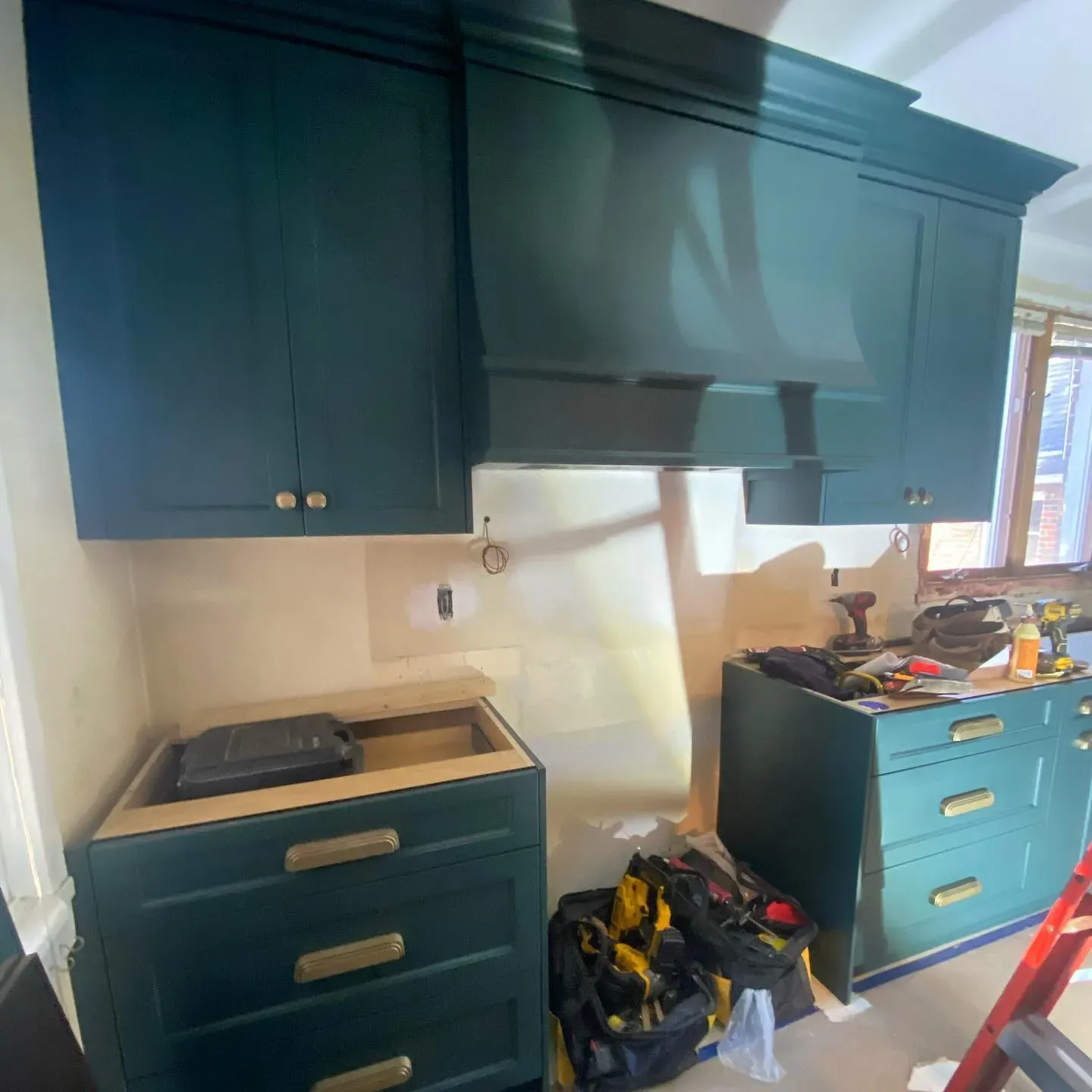 Benjamin Moore Yukon Green kitchen cabinets color