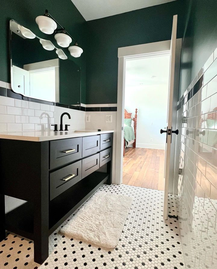 Sherwin williams billiard green bathroom