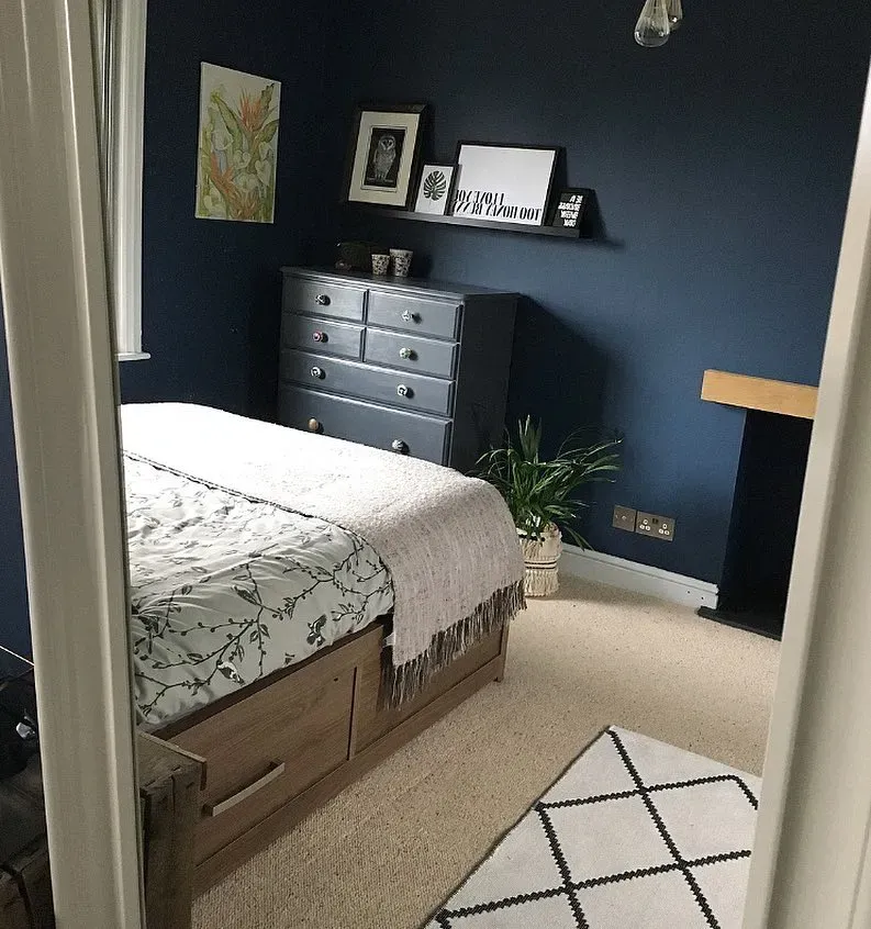 Dulux 30BB 10/112 bedroom color review