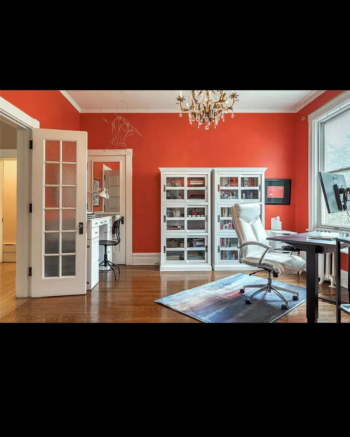 Sherwin Williams SW 6881 living room 