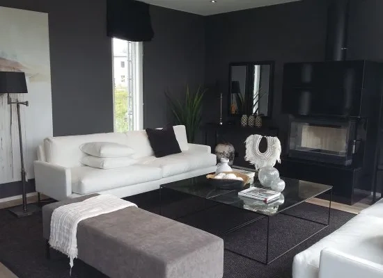 Interior with paint color Tikkurila Basalt N499