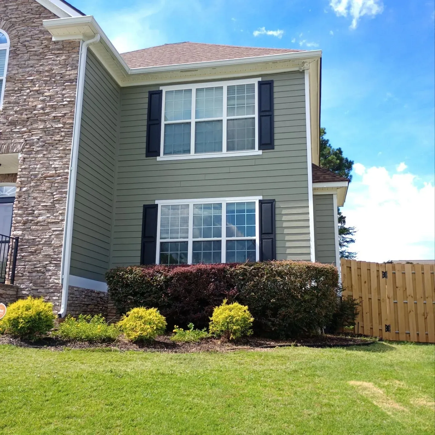 SW Connected Gray exterior paint review