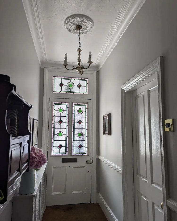 Grey hallway Farrow and Ball Dimpse photo review