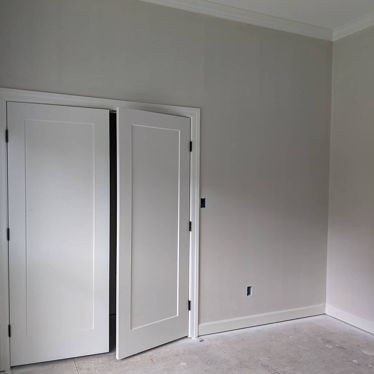 Bedroom with grey wall Sherwin Williams