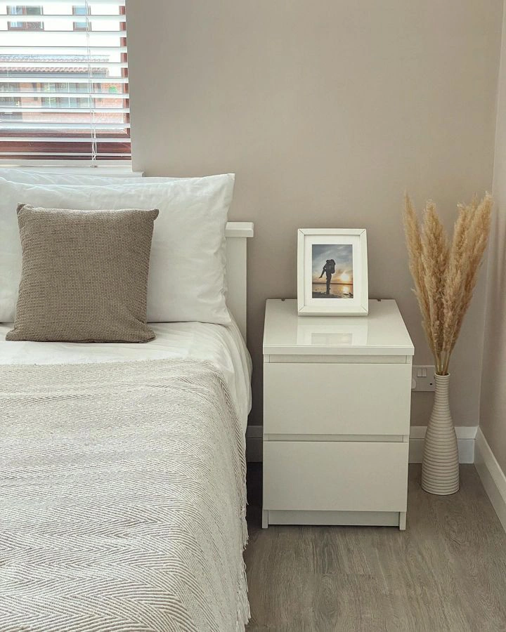 Dulux mid-tone beige paint colors for bedroom