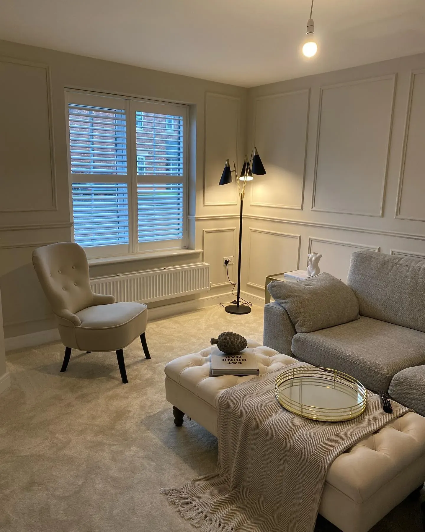 Dulux Egyptian Cotton living room photo