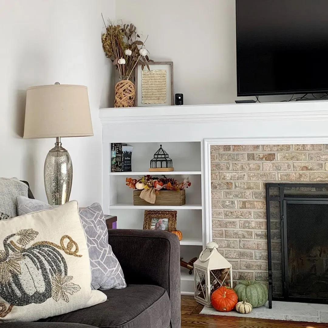 Sherwin Williams SW 7014 living room fireplace 