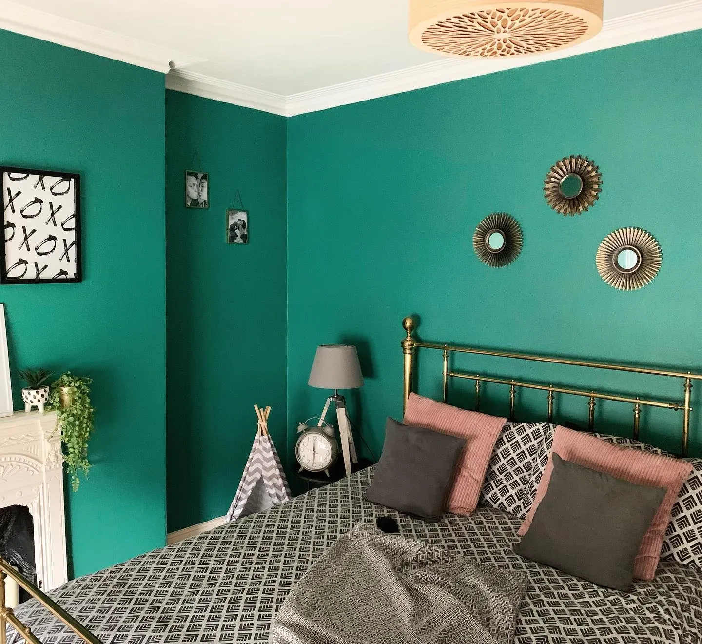 Dulux Emerald Glade bedroom color