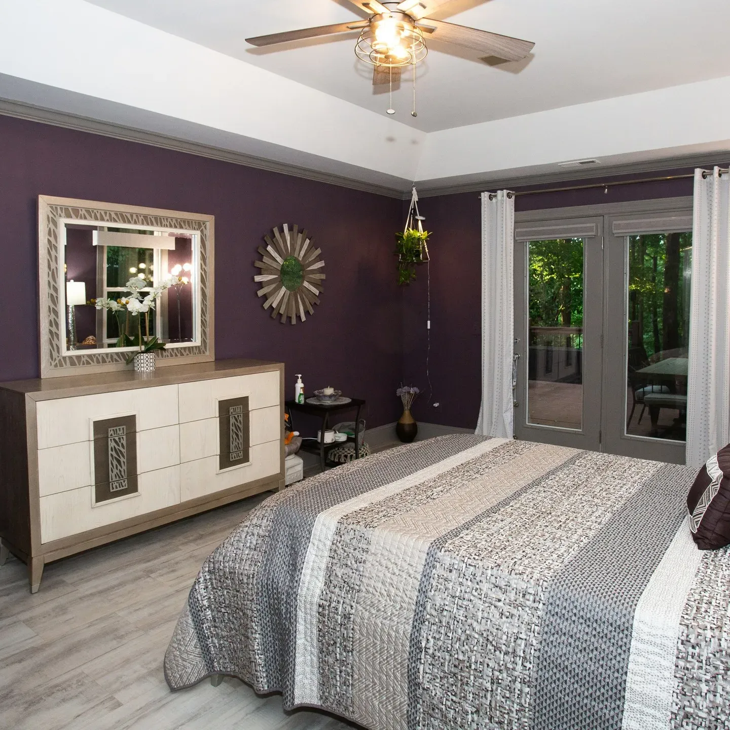 SW 6271 bedroom review