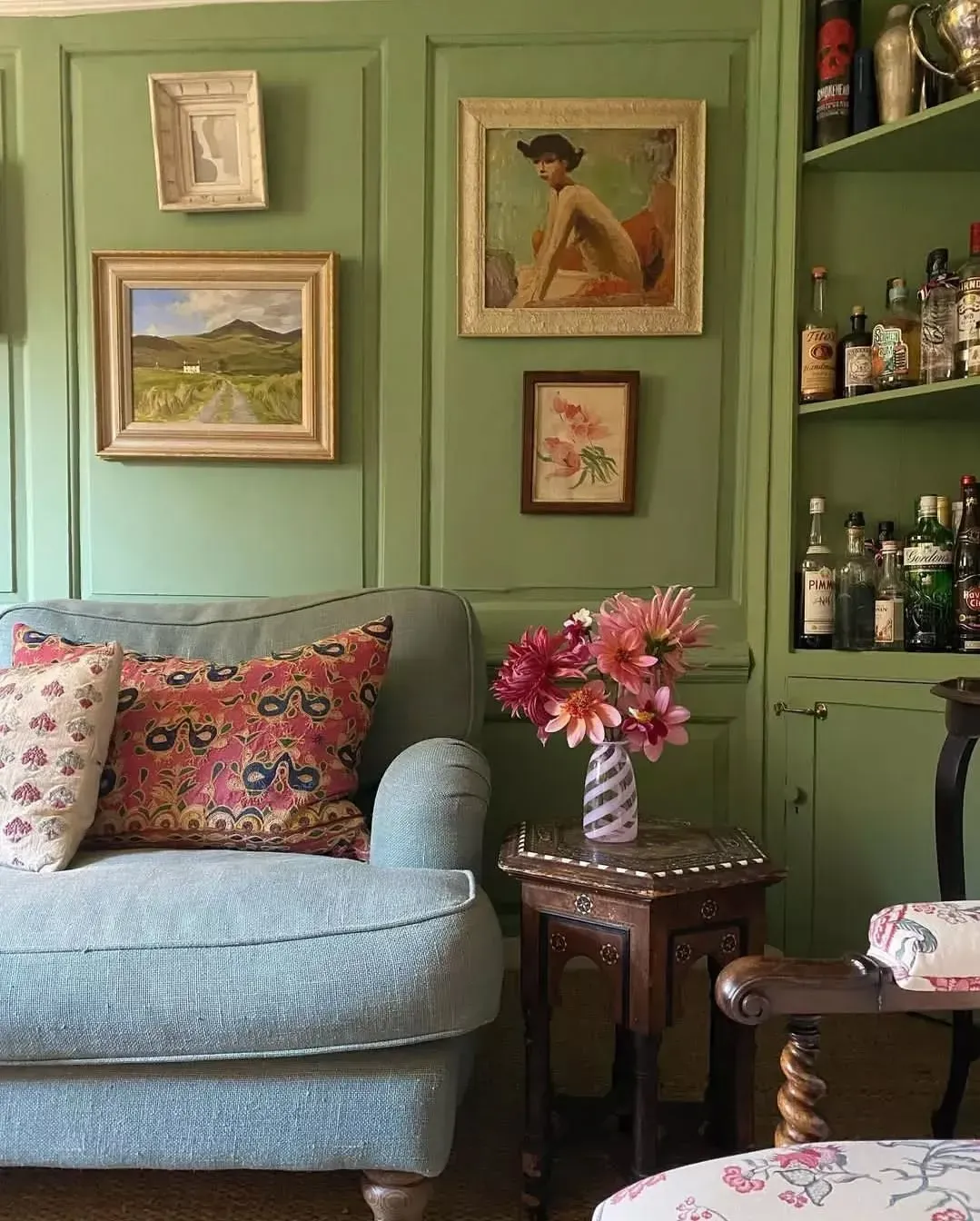 Breakfast Room Green living room color review