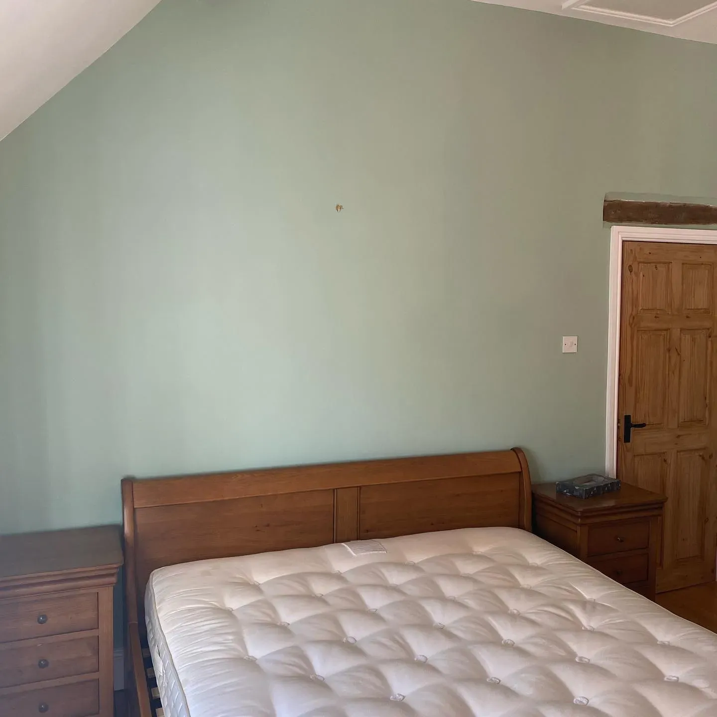 Green Blue bedroom color review