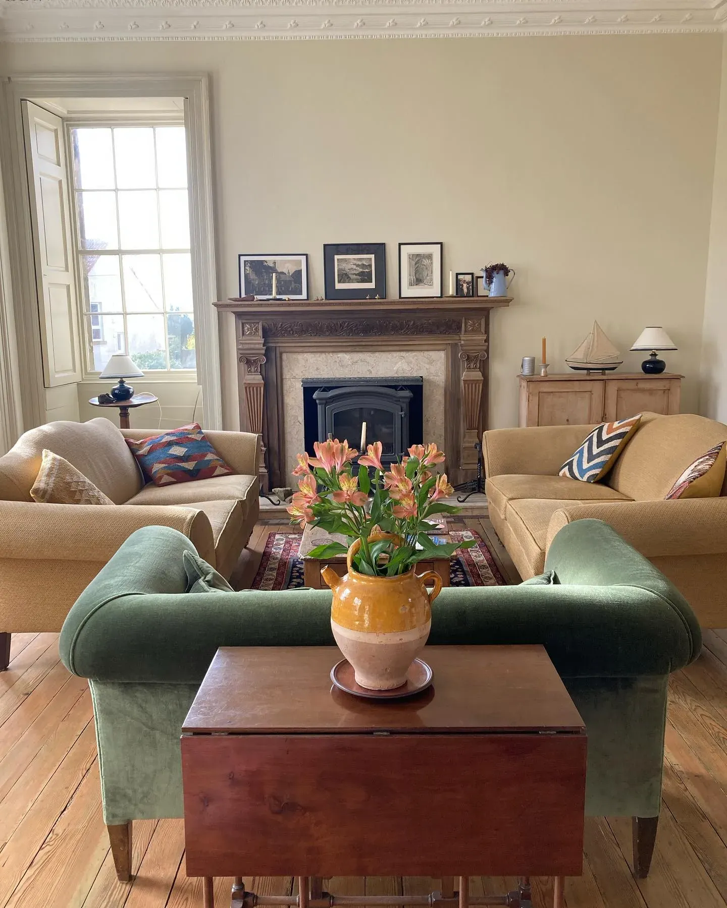 Farrow and Ball Lime White living room 