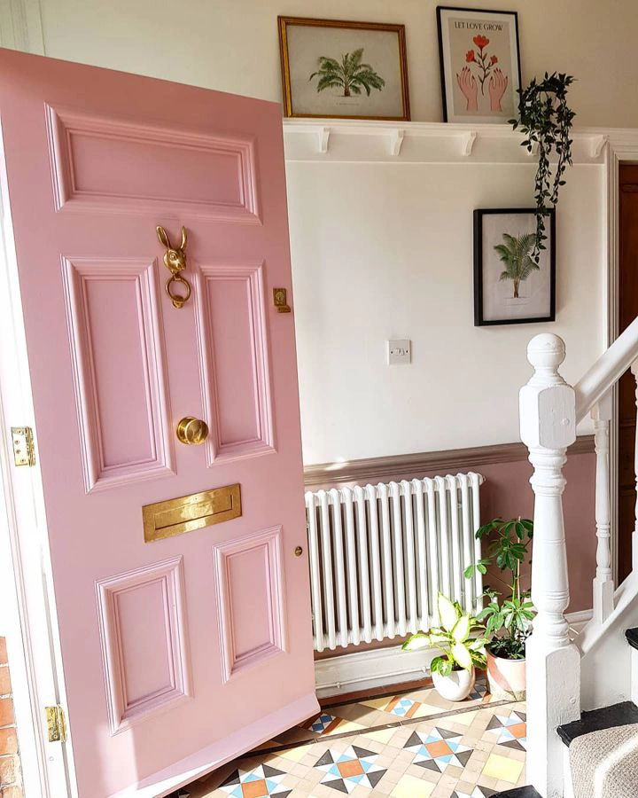 Farrow and Ball Nancy's Blushes 278 door