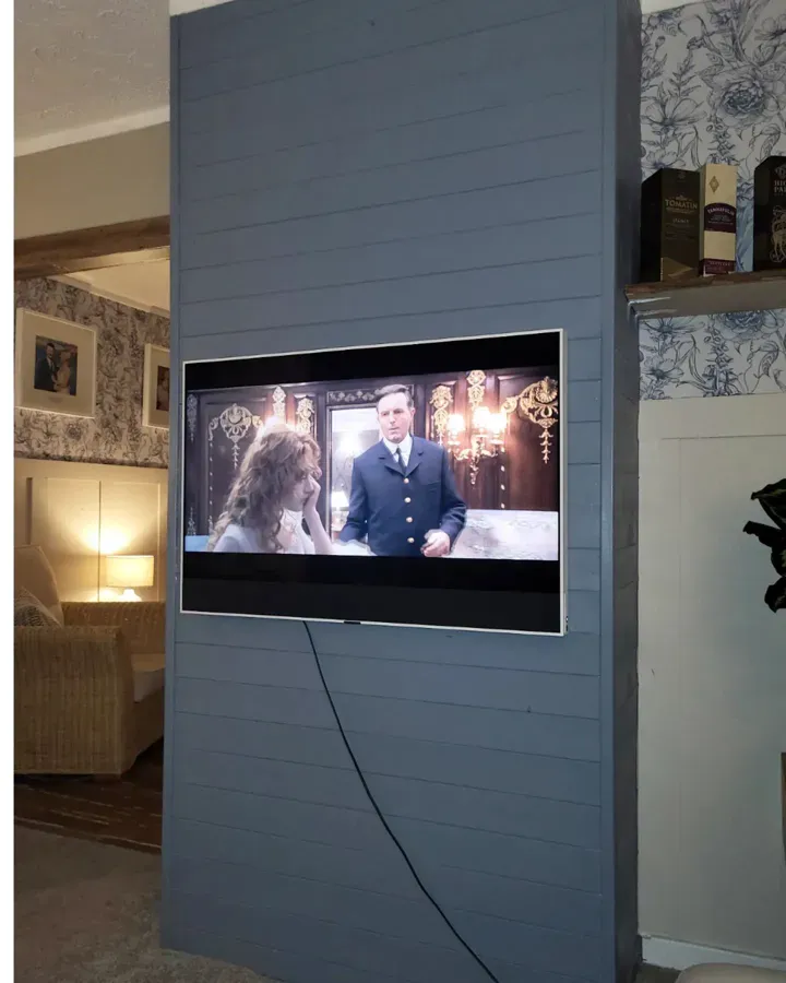 Farrow and Ball Selvedge 306 living room