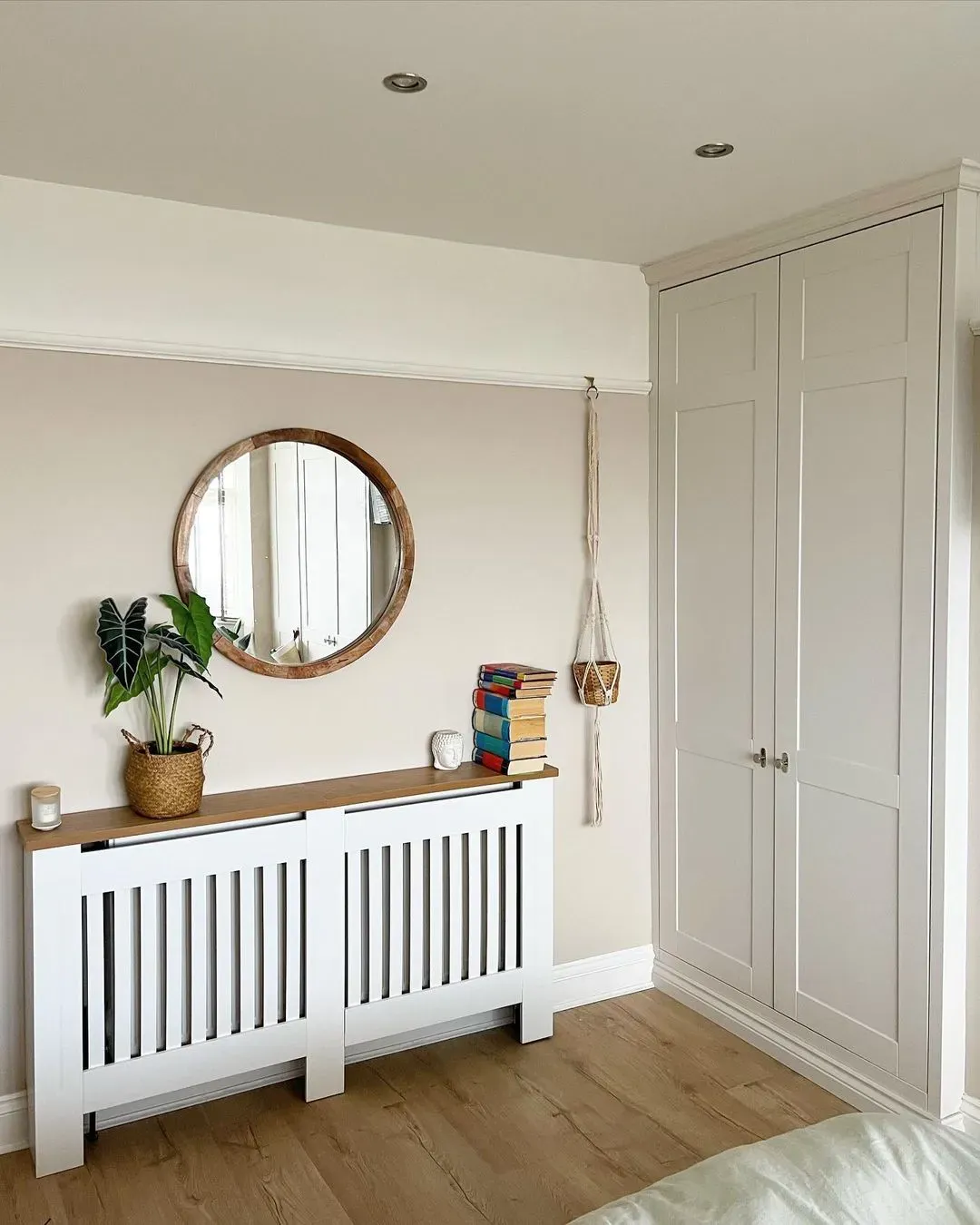 Stirabout bedroom color review