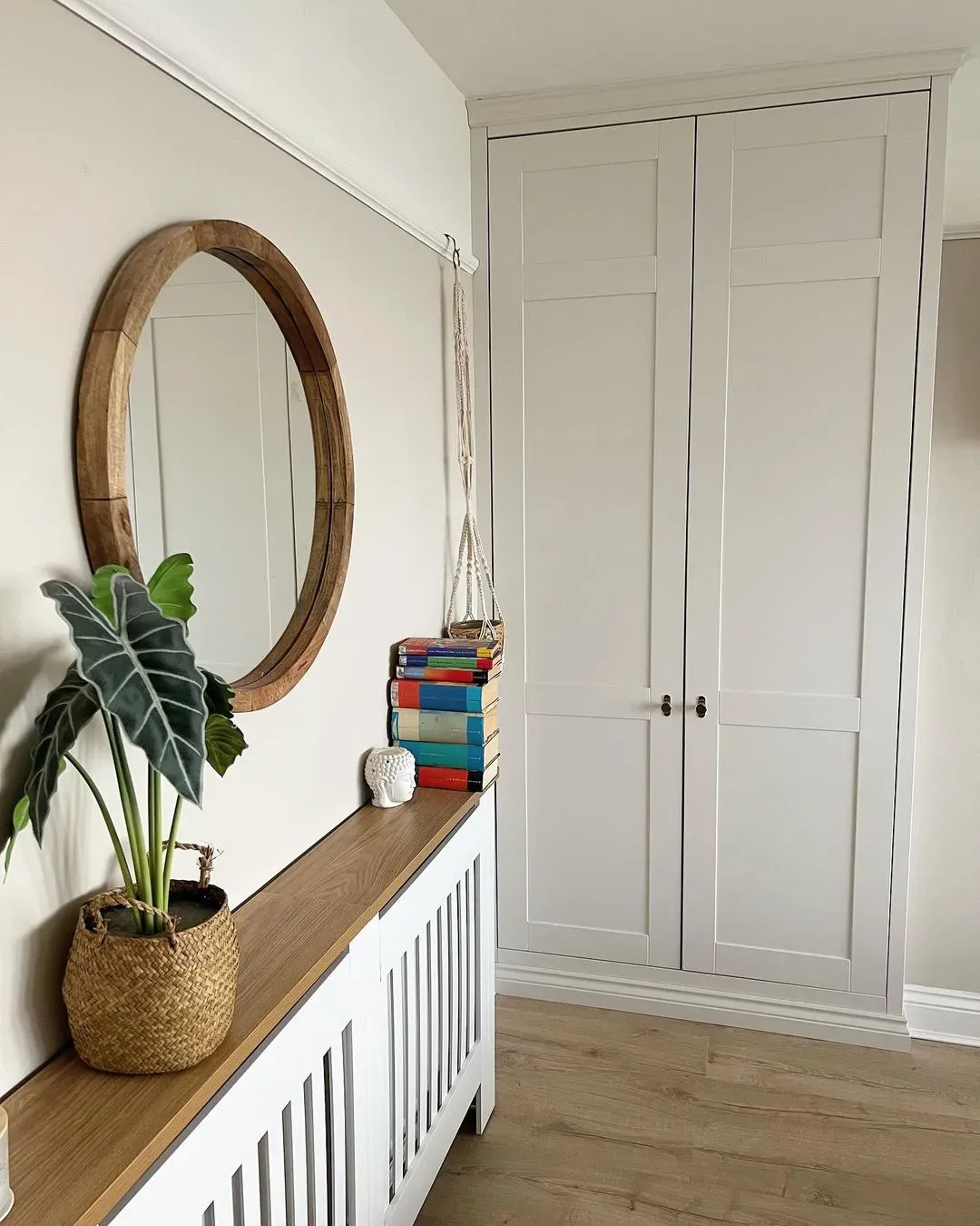 Stirabout bedroom interior idea