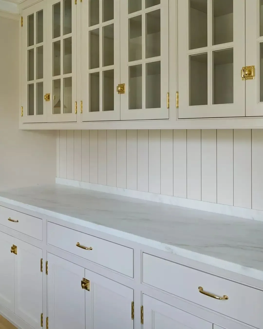 Farrow and Ball Stirabout kitchen cabinets interior idea