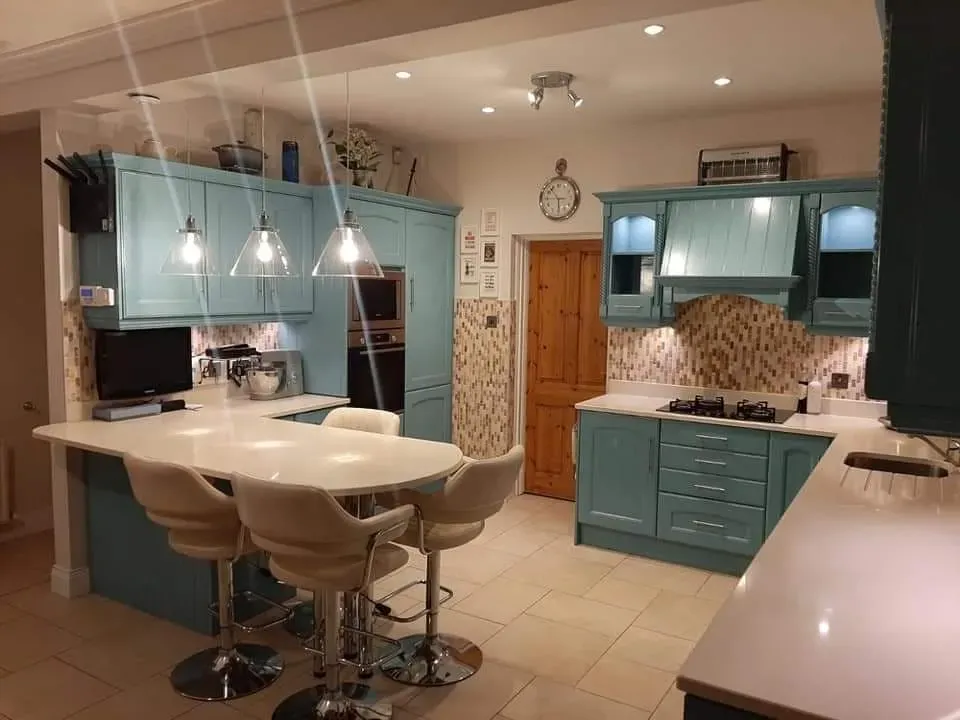 Farrow and Ball 86 kitchen cabinets photo