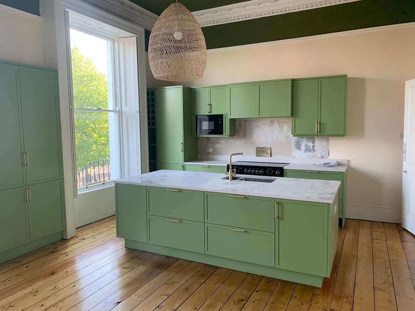 Yeabridge Green kitchen cabinets paint review