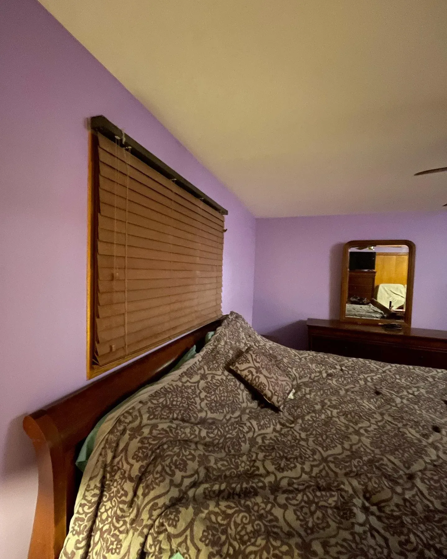 Sherwin Williams Forever Lilac bedroom 