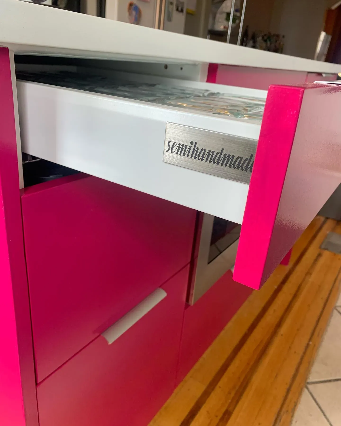 Forward Fuchsia kitchen cabinets color