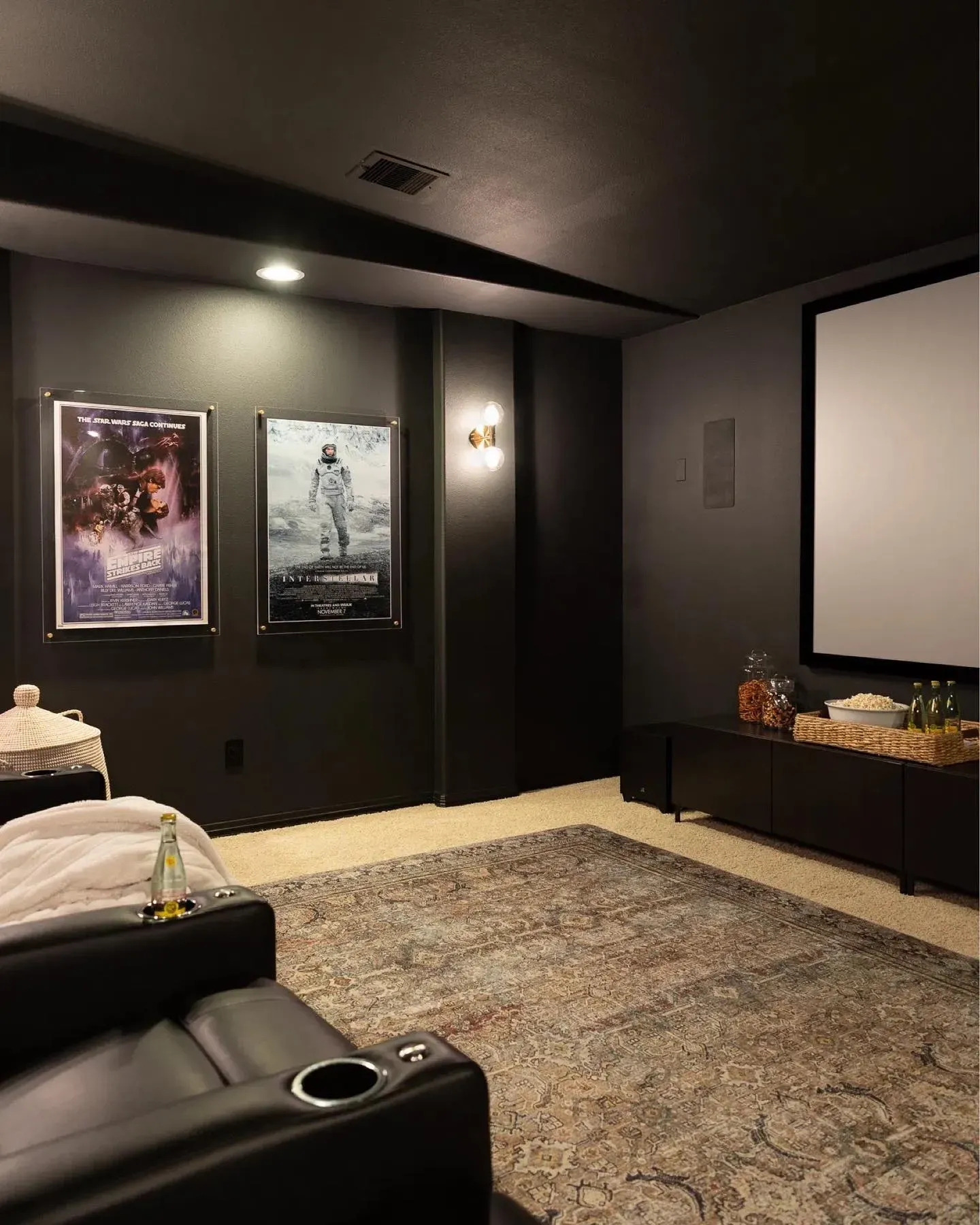 SW Greenblack living room review