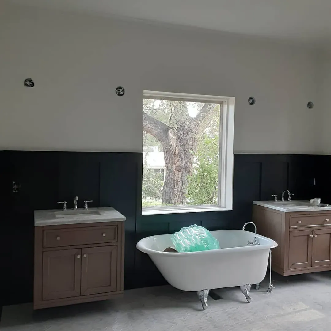 SW Greenblack bathroom wall panelling 