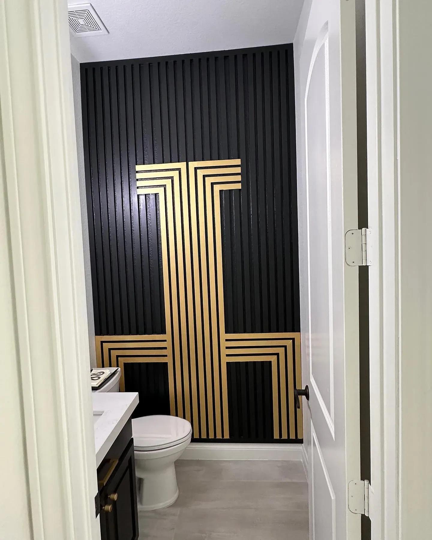 Sherwin Williams Greenblack dark bathroom 