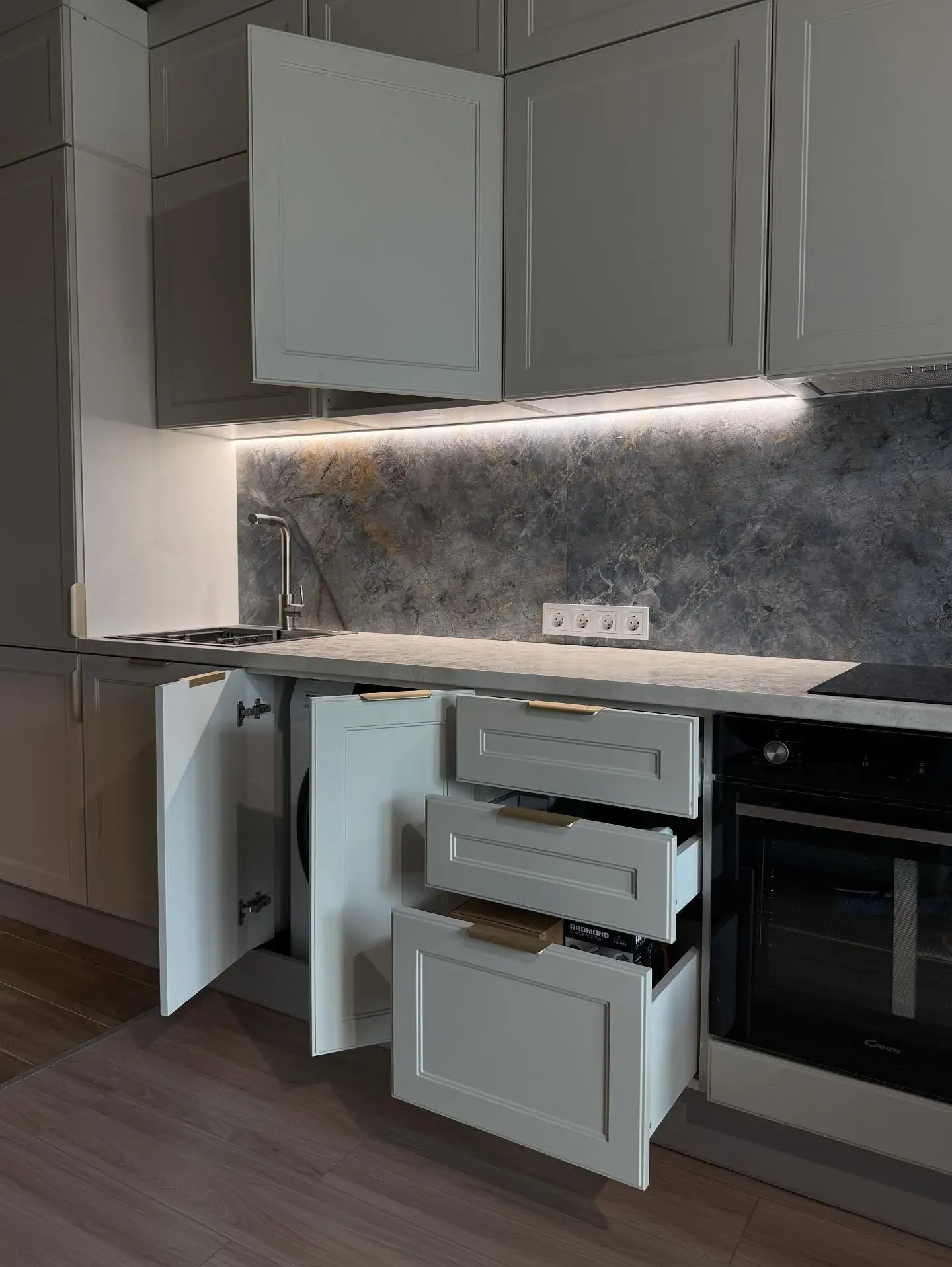 RAL 9002 kitchen cabinets paint review