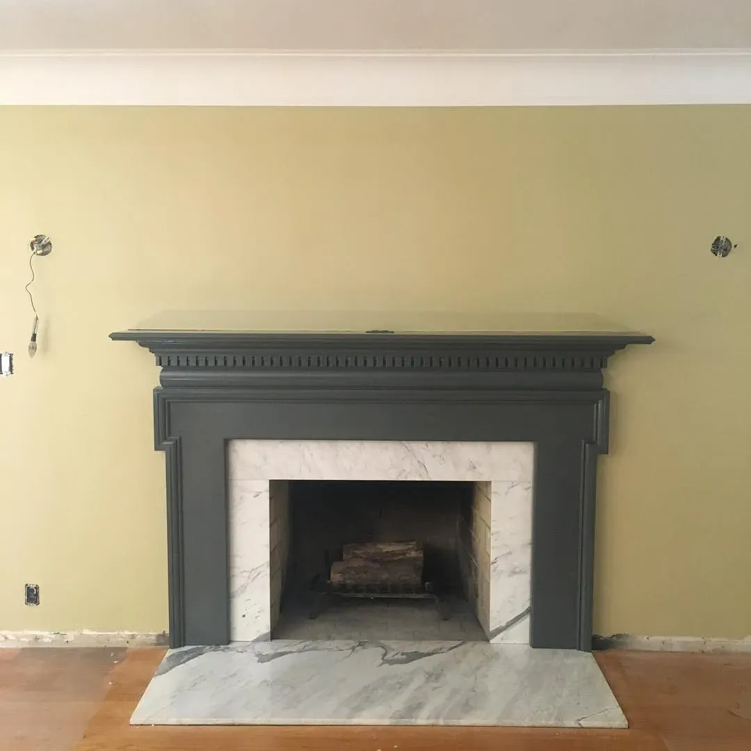Sw Grizzle Gray Living Room Fireplace