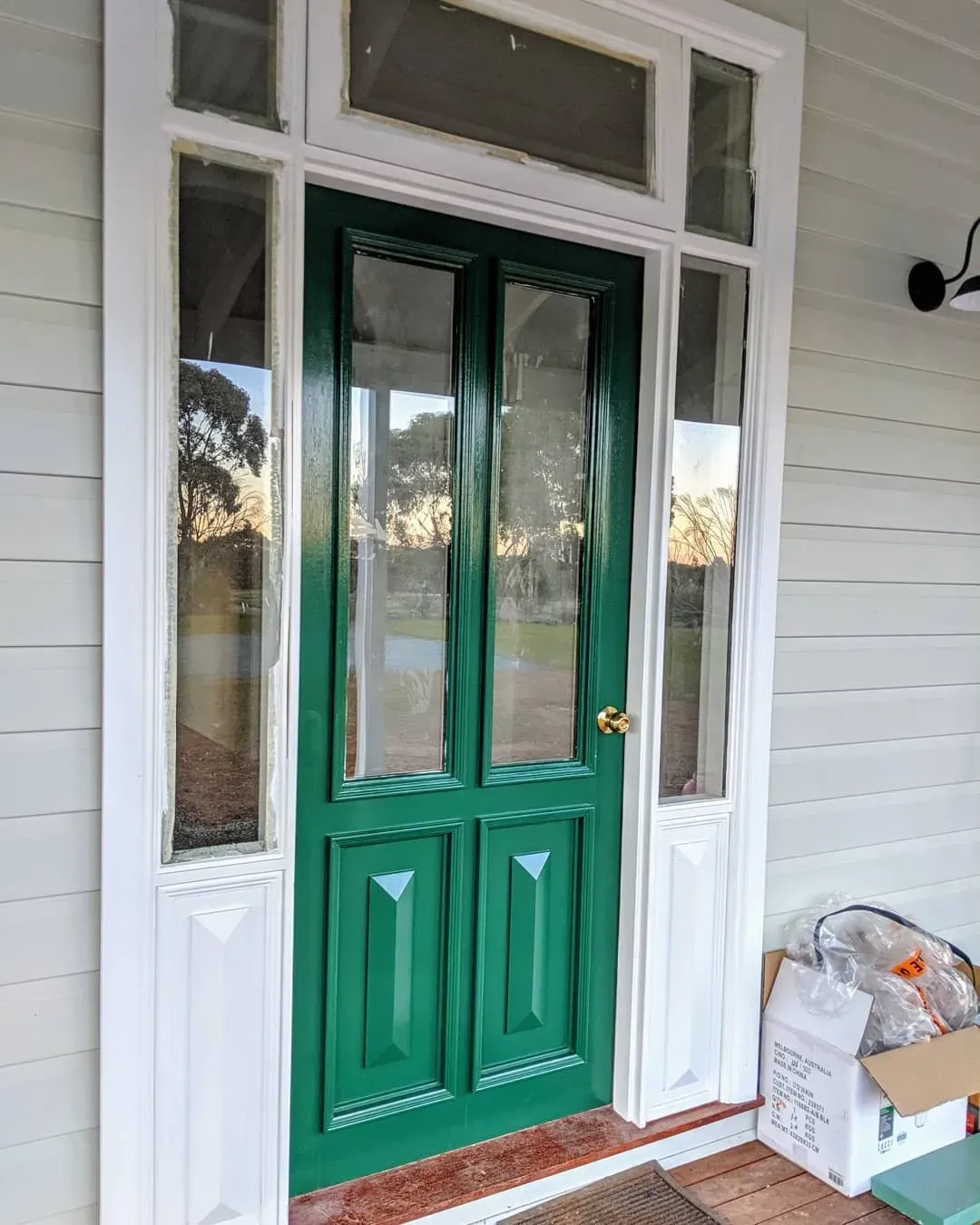 Dulux Highland Green front door color review