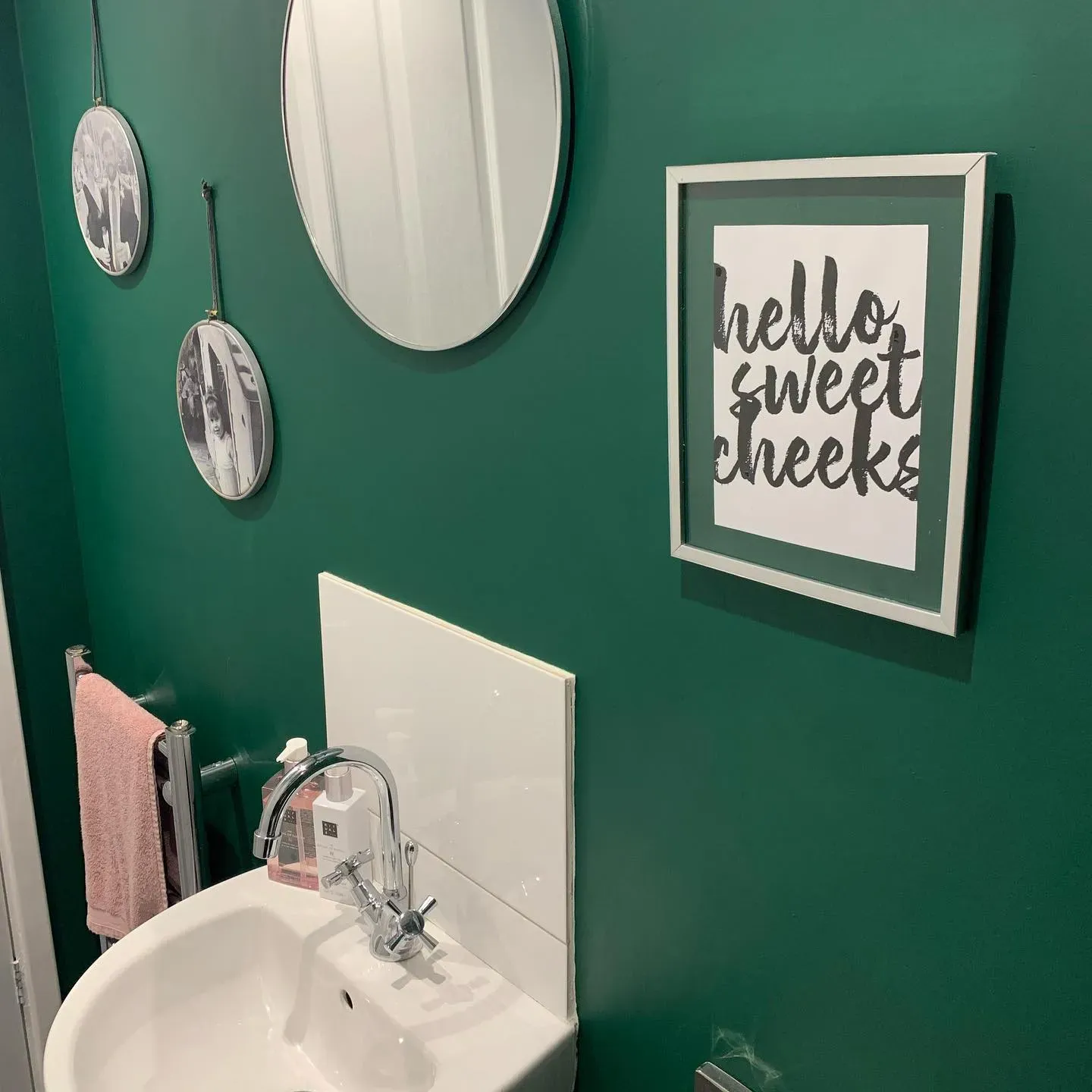 Dulux Highland Green bathroom review