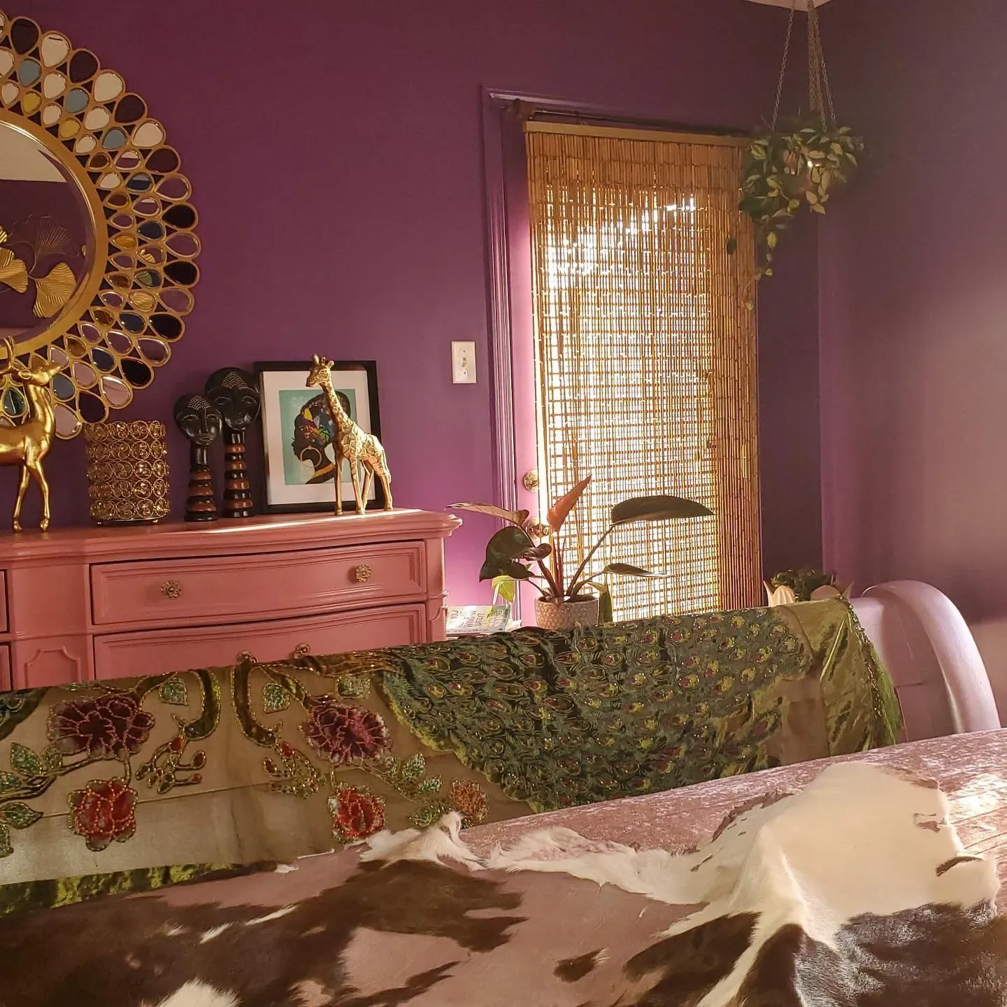 Impulsive Purple living room memphis interior