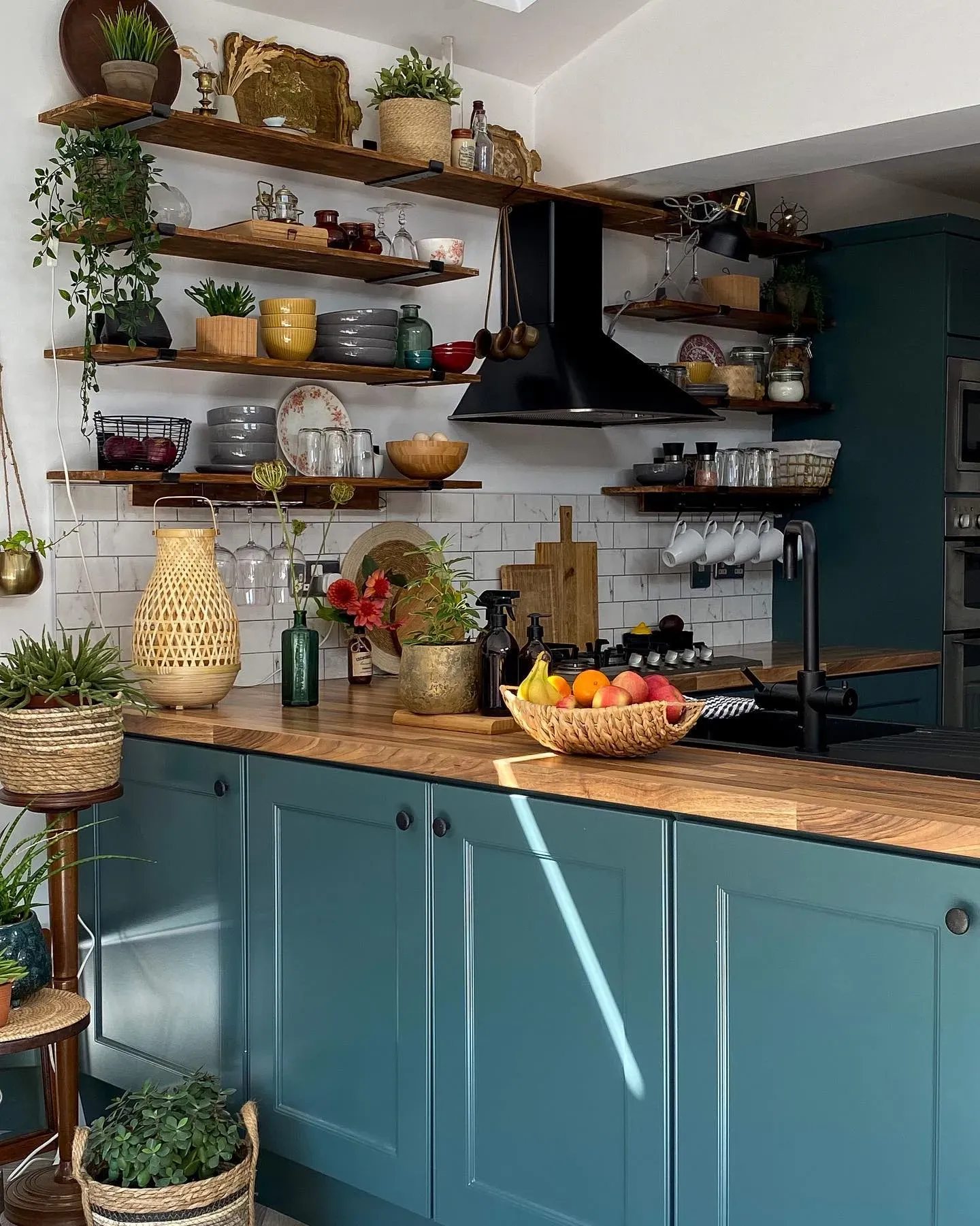 Inchyra Blue kitchen cabinets paint