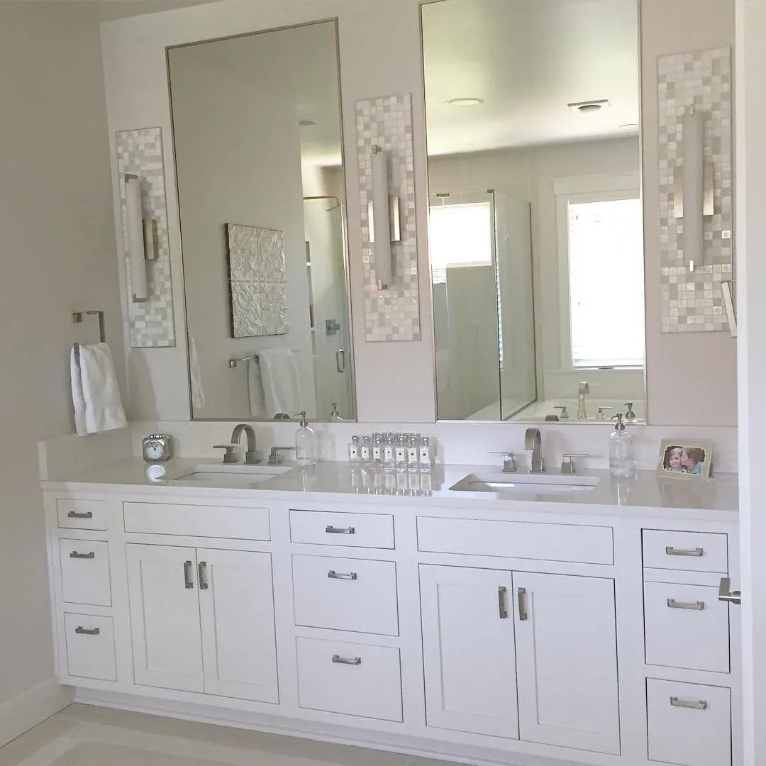 SW Incredible White bathroom review