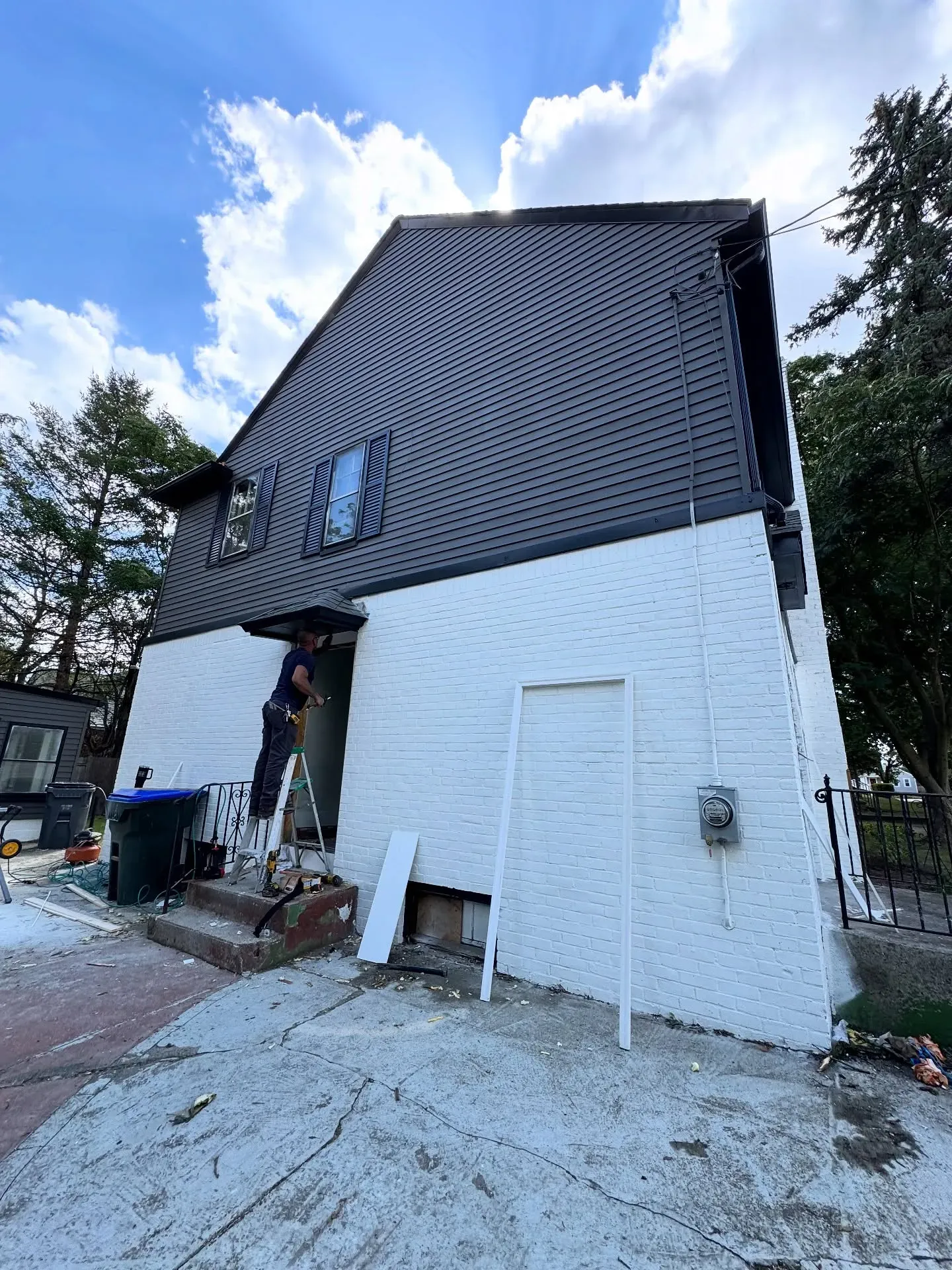 SW Ironclad house exterior paint