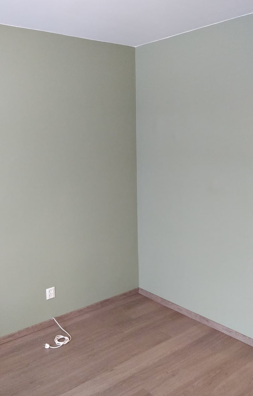 Interior with paint color Tikkurila Jade V449