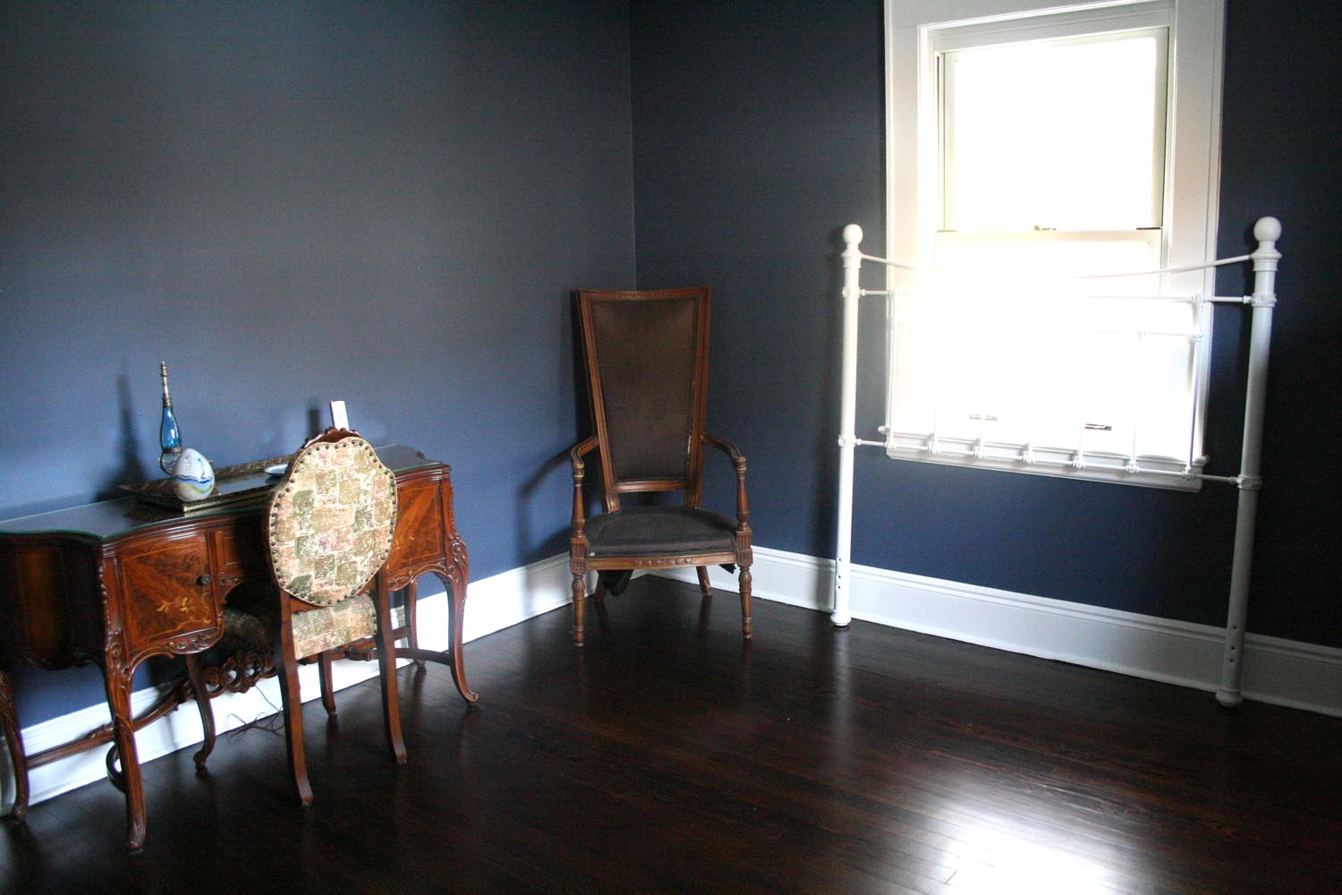 Interior with paint color Benjamin Moore Kensington Blue CC-780