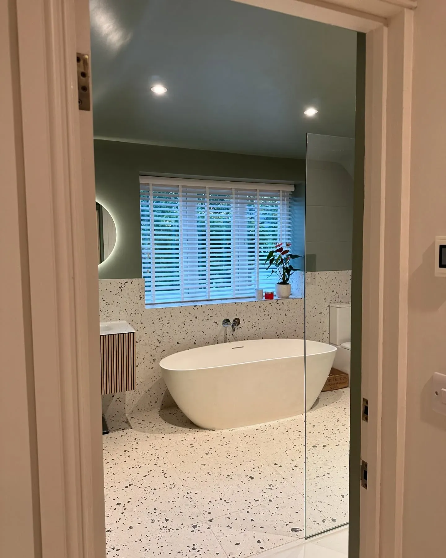 Windmill Lane bathroom interior