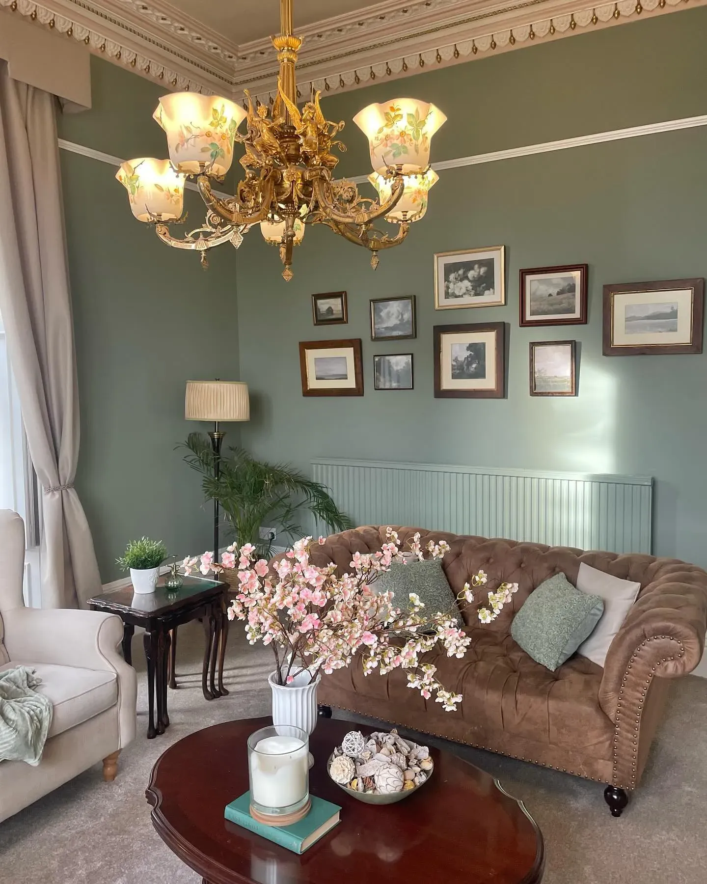 Windmill Lane victorian living room 