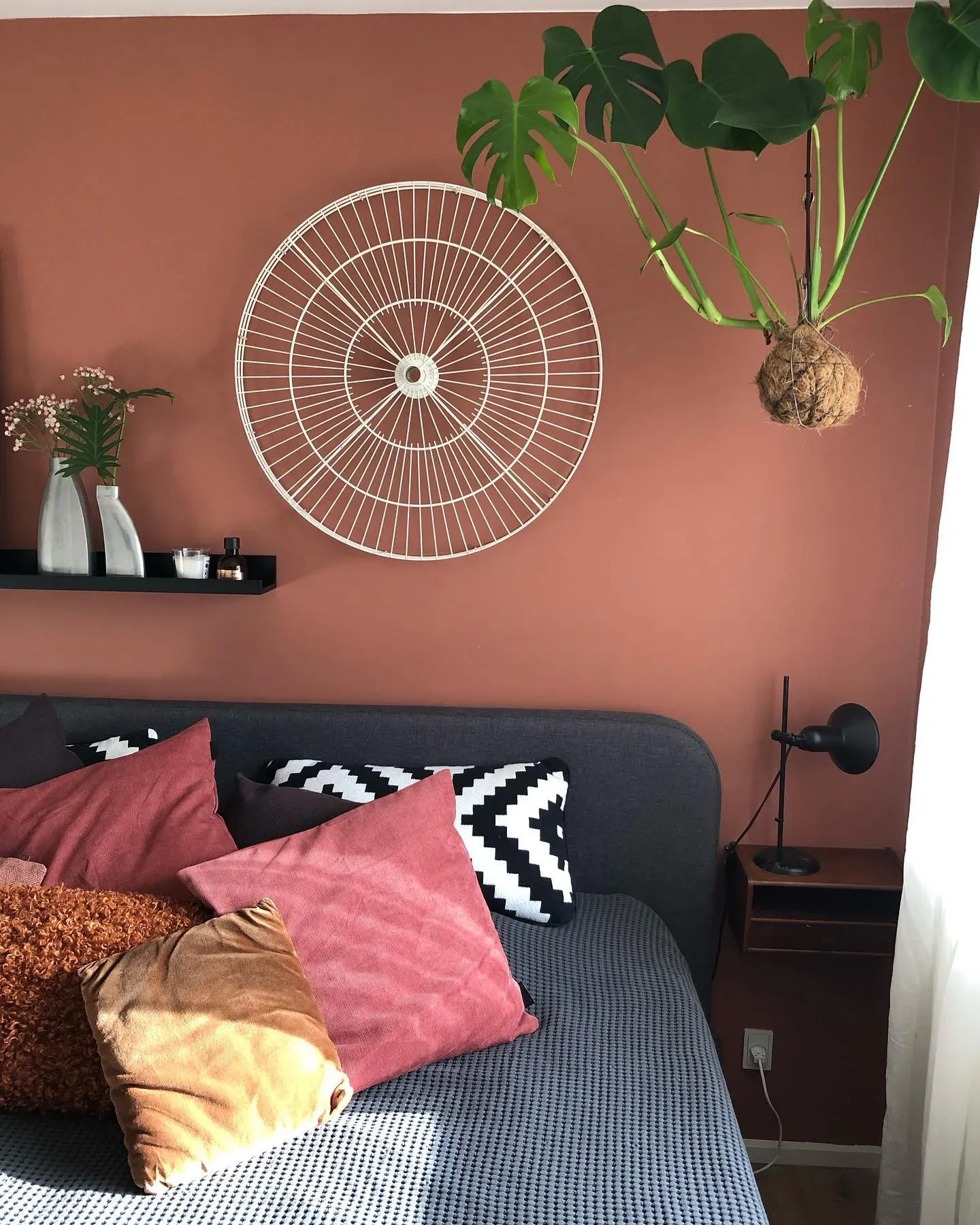 Jotun Lively Red boho bedroom interior