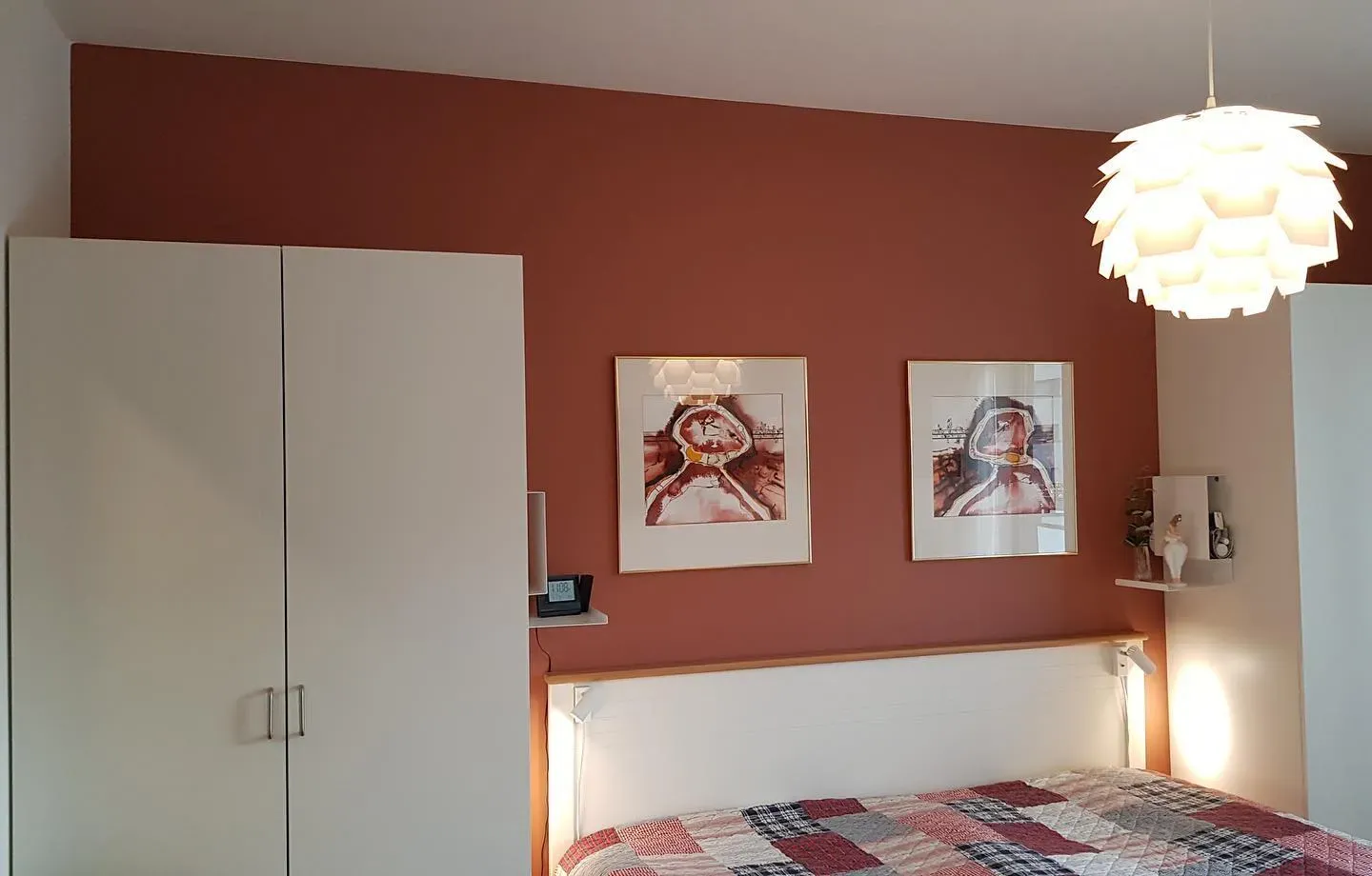 Jotun Lively Red bedroom paint