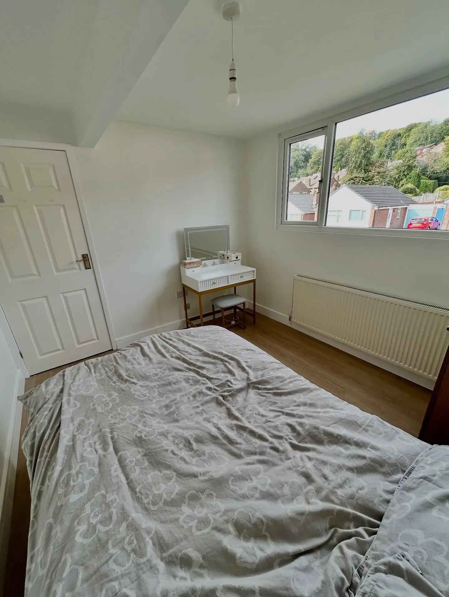 Dulux Moon Shimmer bedroom review