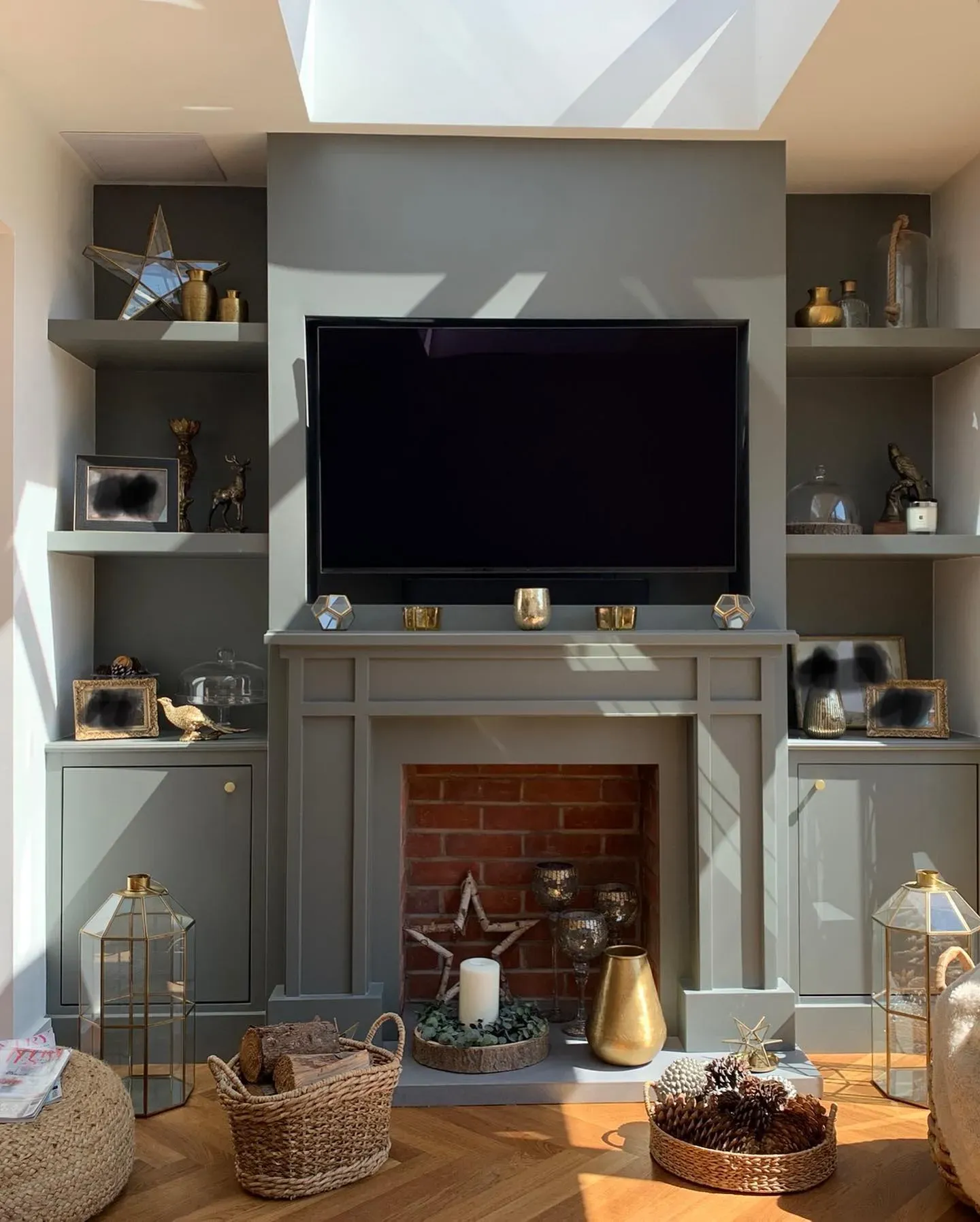 RAL 7005 living room color review