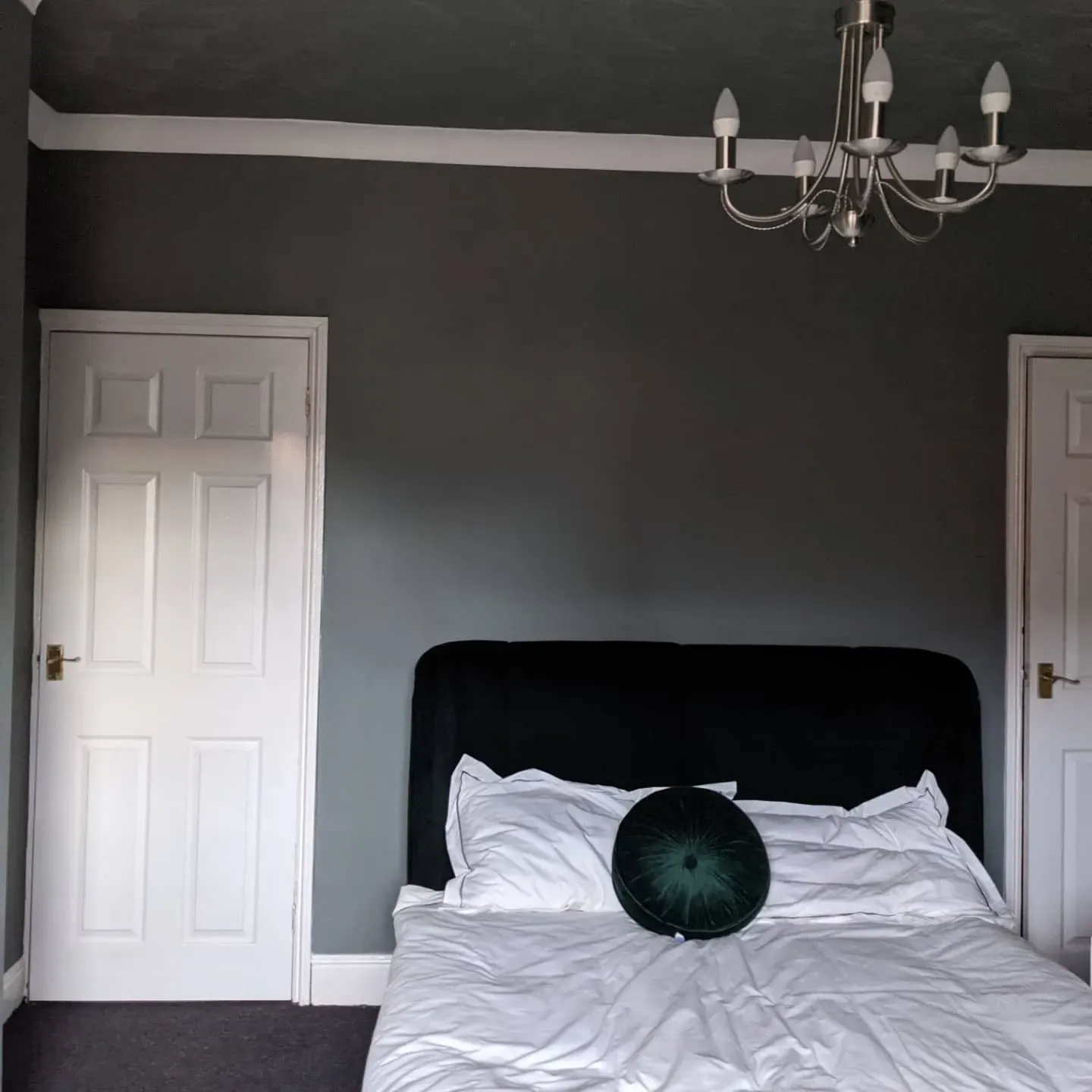 Dulux Mouse Tail bedroom paint review